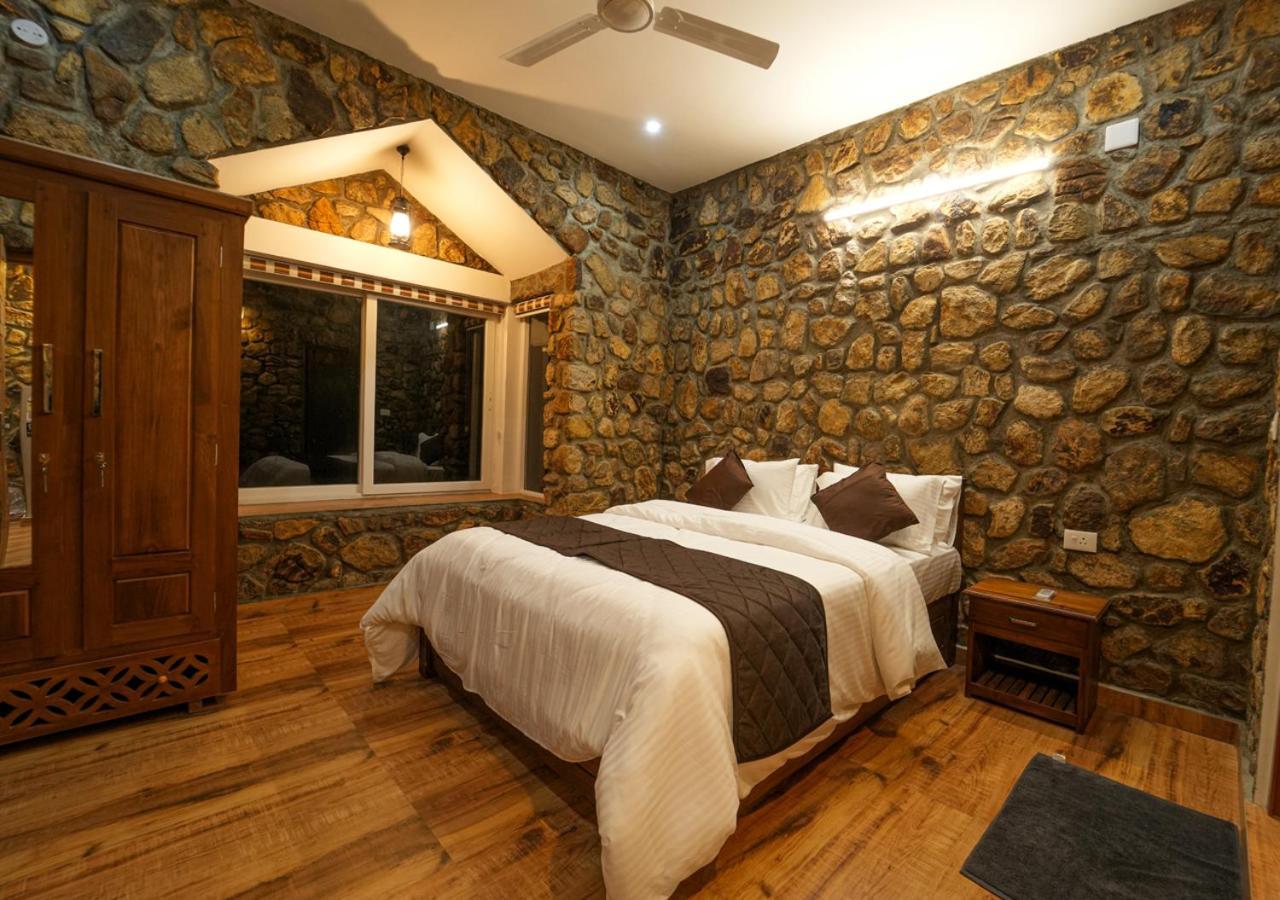Tiyans Stone Castle Private Tea By Voye Homes