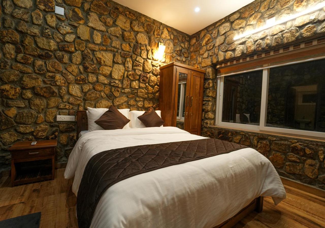 Villa Tiyans Stone Castle Private Tea By Voye Homes Vagamon