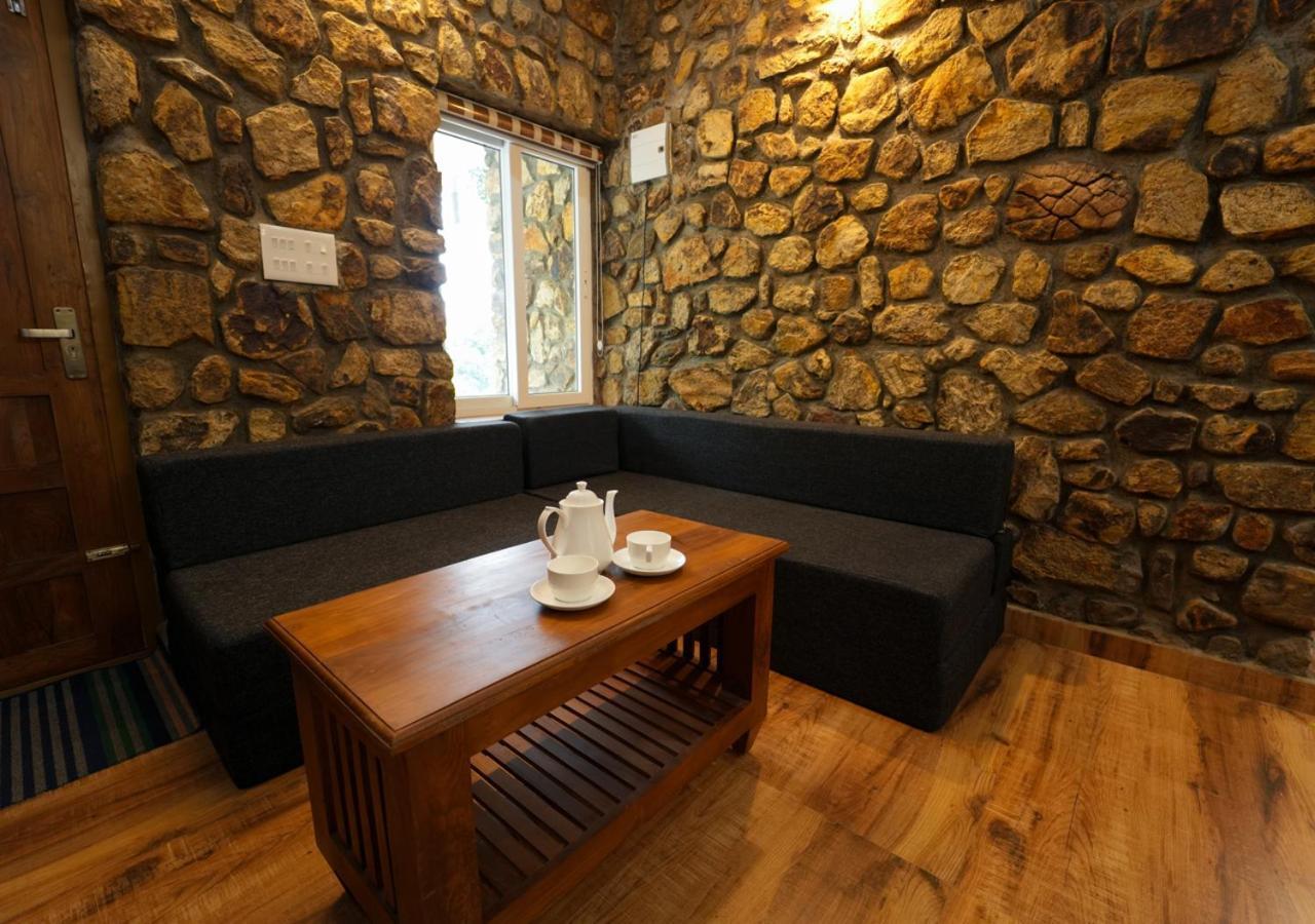 Tiyans Stone Castle Private Tea By Voye Homes Villa Vagamon