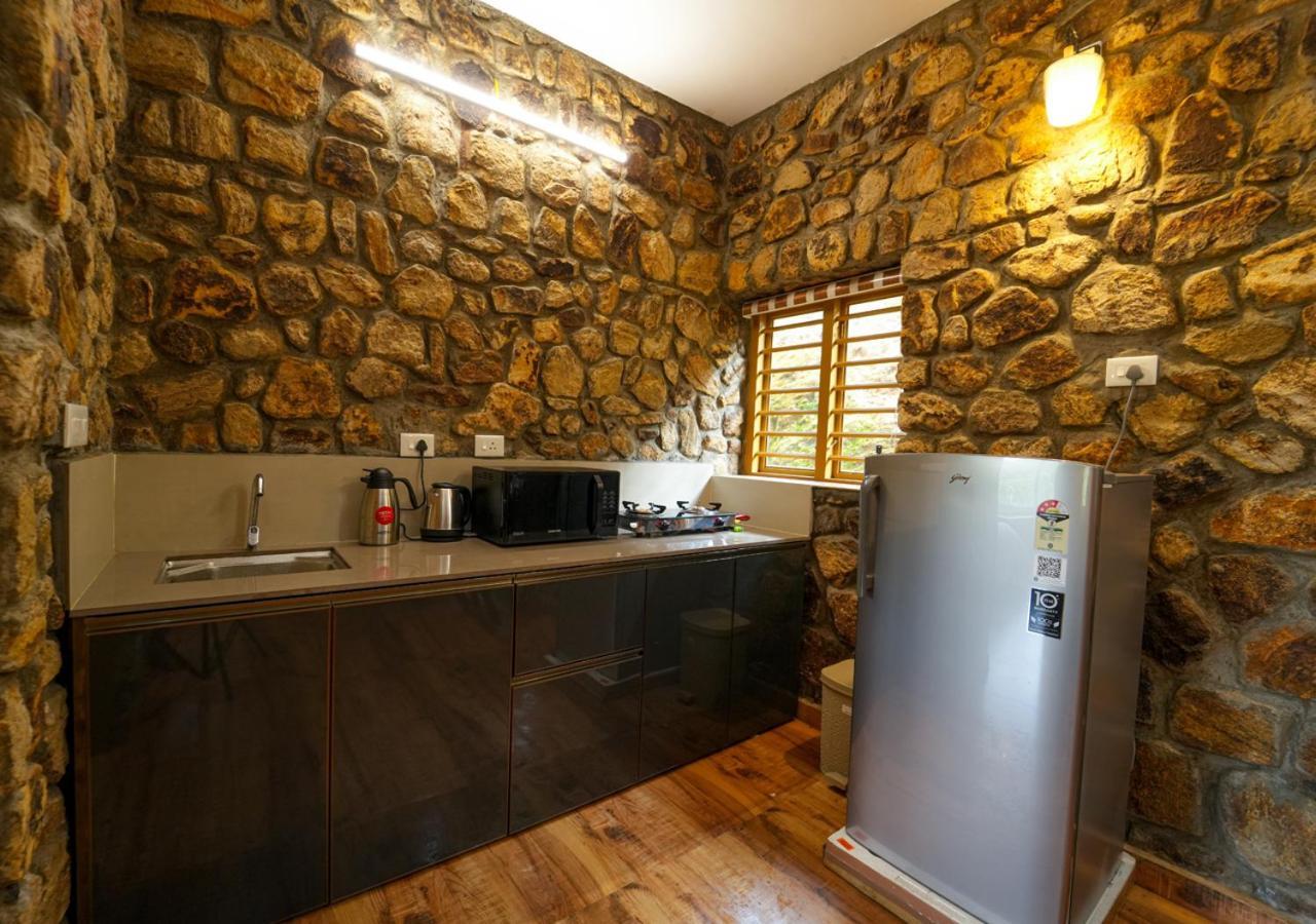 Villa Tiyans Stone Castle Private Tea By Voye Homes *