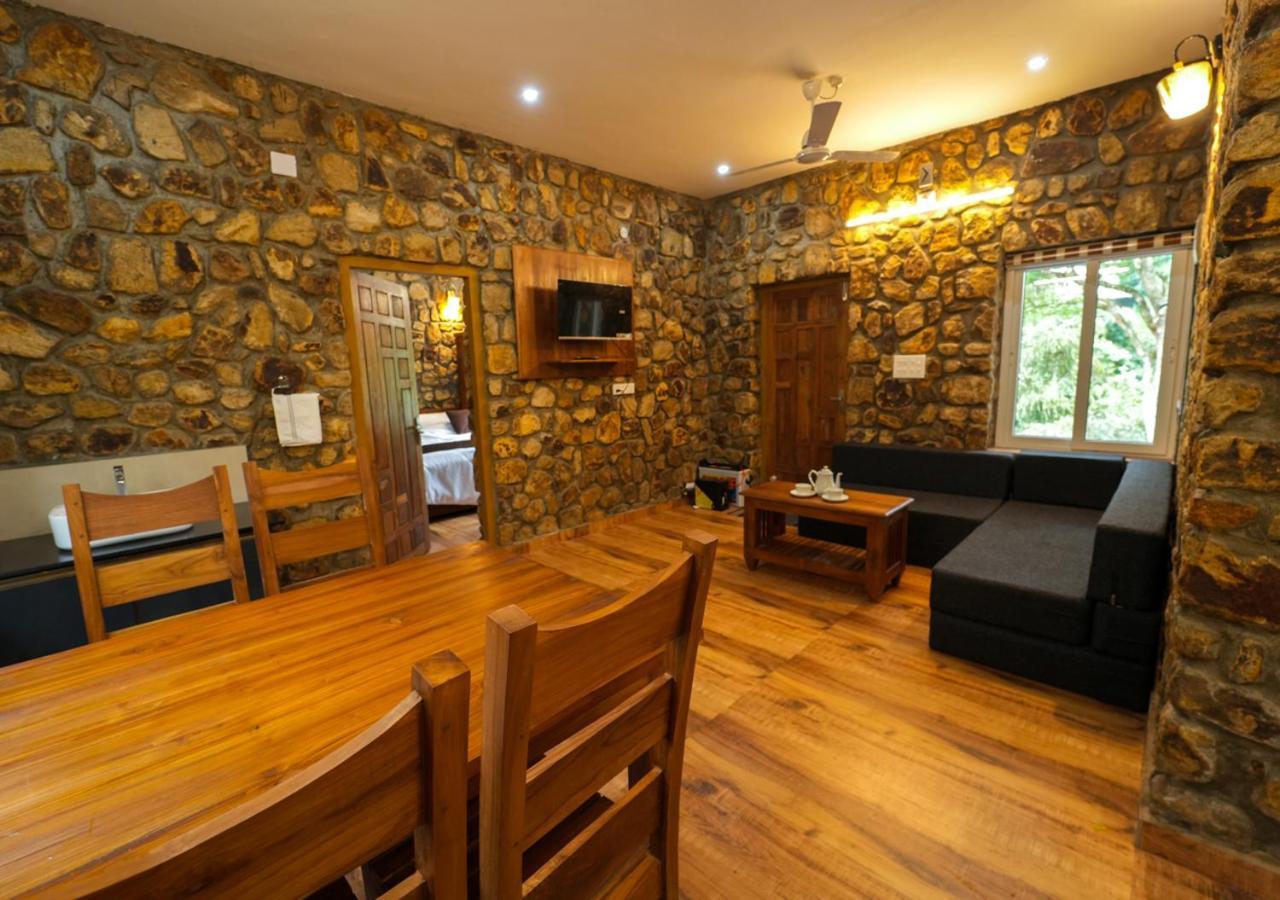 Tiyans Stone Castle Private Tea By Voye Homes Villa Vagamon